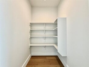 8111 Douglas Ave in Dallas, TX - Building Photo - Building Photo