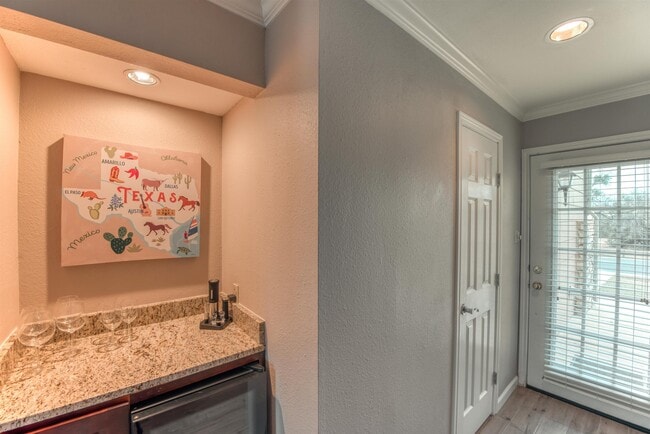 605 Port in Horseshoe Bay, TX - Building Photo - Building Photo