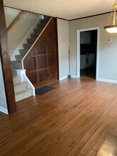 26 Bigelow St, Unit #2 -right side in Binghamton, NY - Foto de edificio - Building Photo