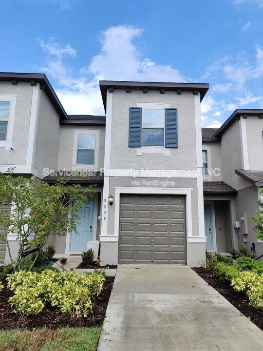 8090 Rolling Shell Trail in Wesley Chapel, FL - Building Photo