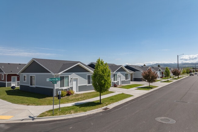 Southwest Patio Home Apartments