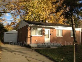 741 Dorset Ave in Ypsilanti, MI - Building Photo