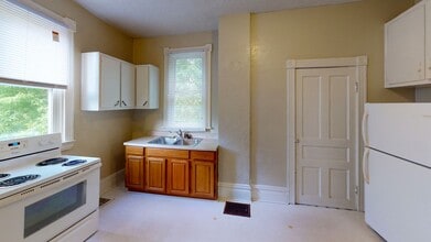 301-303 Zeigler Ave in Butler, PA - Building Photo - Building Photo