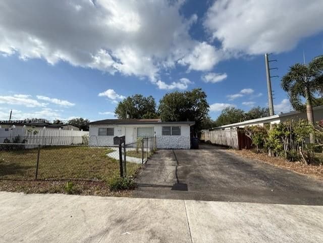 property at 6732 Atlanta St