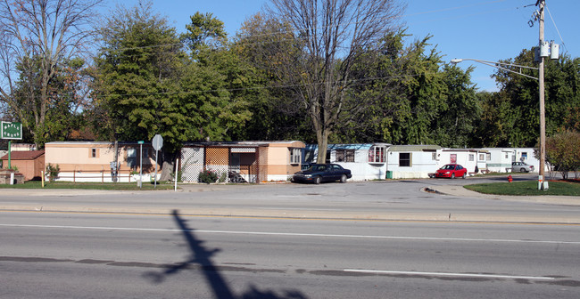 Maple Grove Mobile Home Park in Plainfield, IN - Building Photo - Building Photo