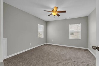 1640 A Ave NE in Cedar Rapids, IA - Building Photo - Building Photo