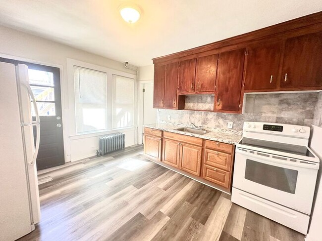 property at 76 Hall St