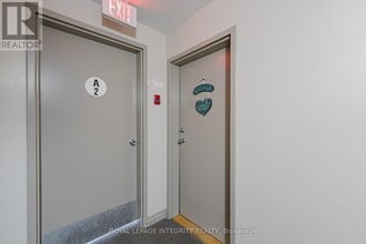 400 Fenerty Ct in Ottawa, ON - Building Photo - Building Photo