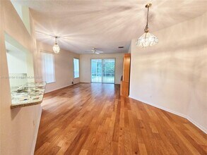 6849 SE Warwick Ln in Stuart, FL - Building Photo - Building Photo