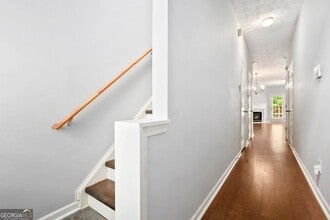 786 Brookside Parc Ln in Avondale Estates, GA - Building Photo - Building Photo