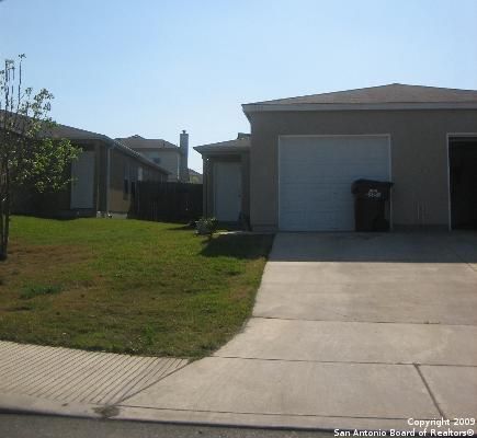 7311 Golf Vista Blvd in San Antonio, TX - Foto de edificio - Building Photo
