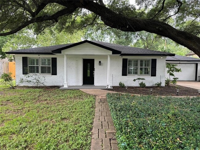 9102 N Allegro St in Houston, TX - Building Photo - Building Photo