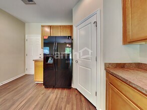 910 Laurel Oaks Ln in Moncks Corner, SC - Building Photo - Building Photo