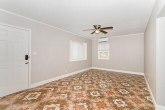 1531 N Indianapolis Ave in Tulsa, OK - Building Photo - Building Photo