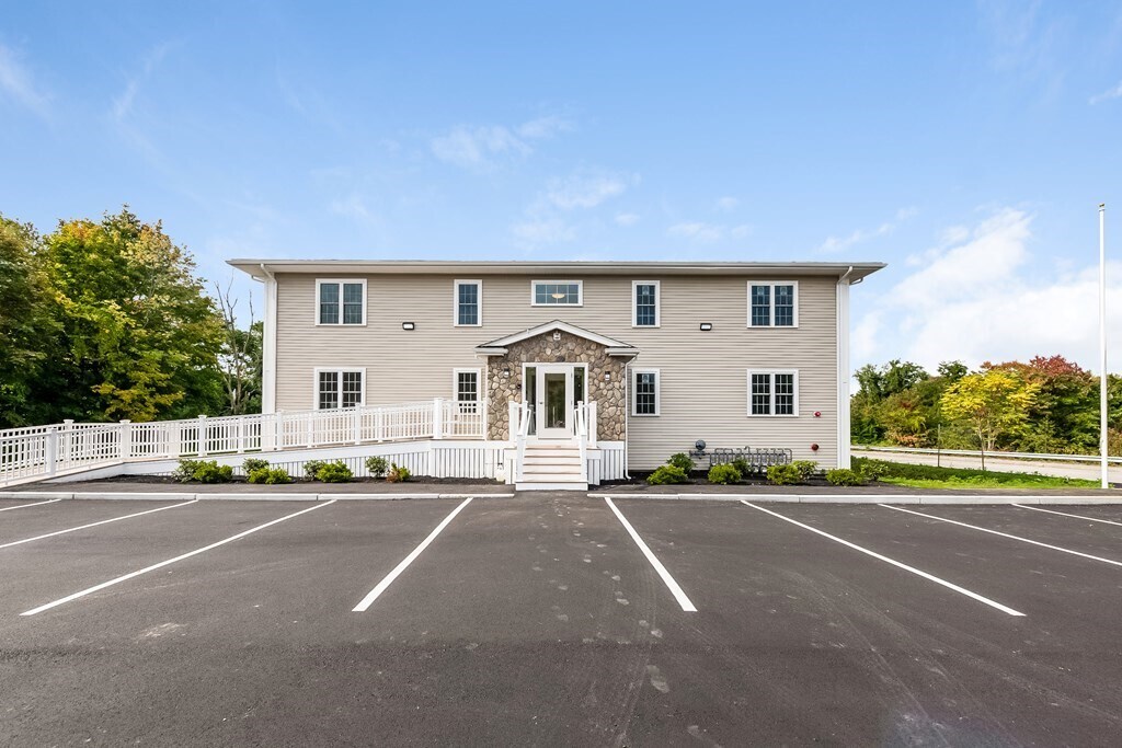 351 Summer St in Abington, MA - Building Photo