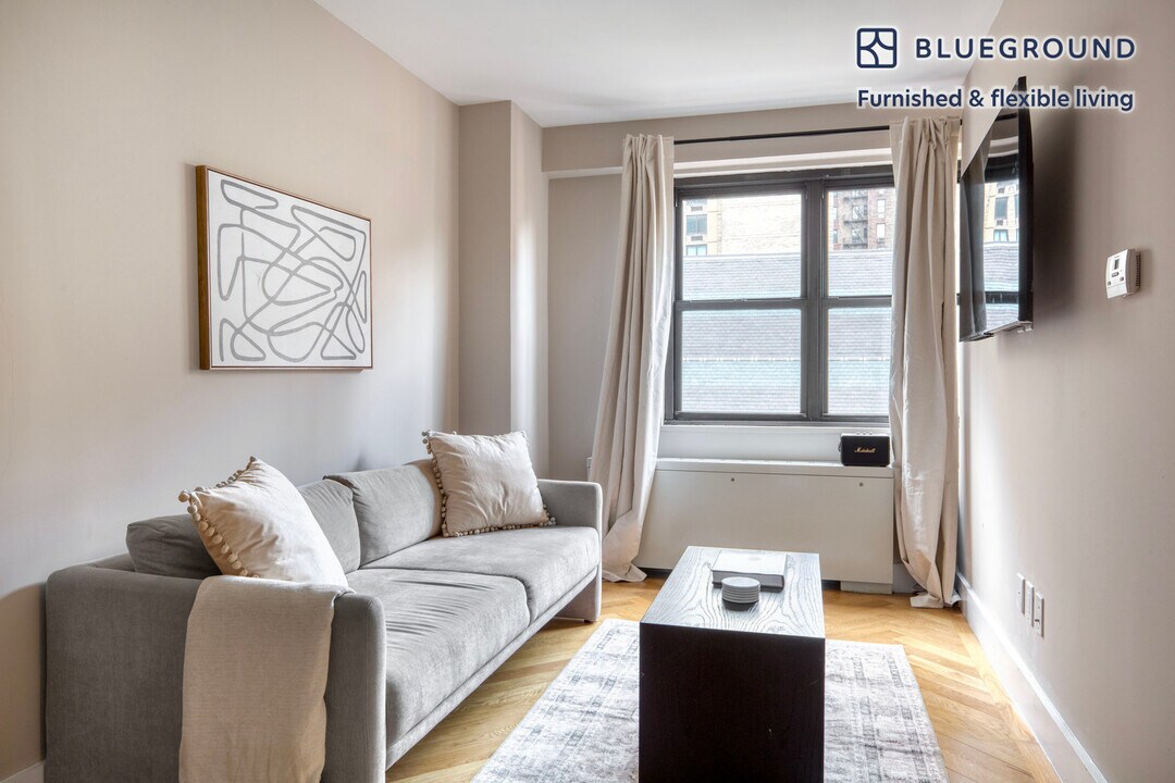 160 E 88th St in New York, NY - Foto de edificio