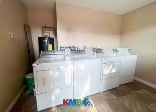 126 32nd St NE, Unit 18 in Cedar Rapids, IA - Building Photo - Building Photo