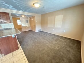12 Plex Apartment in Cedar City, UT - Building Photo - Interior Photo