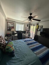 2507 E 15th St in Long Beach, CA - Building Photo - Building Photo