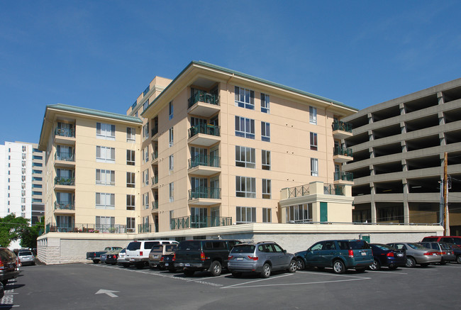 Terraces On Grant in Columbus, OH - Building Photo - Building Photo