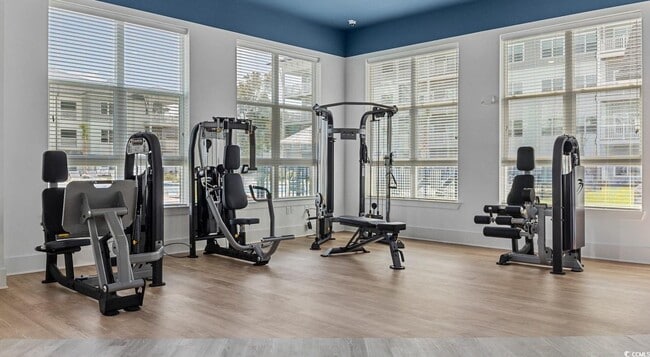 property at 5895 Arbor Isle Wy
