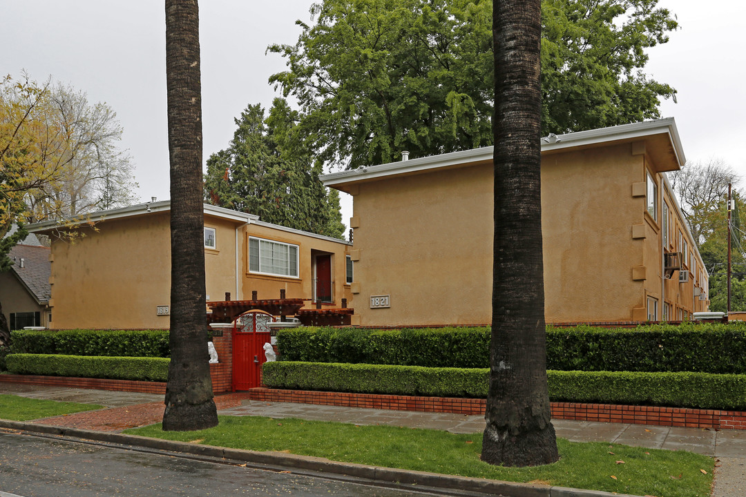 Boulevard Park Apartments in Sacramento, CA - Foto de edificio