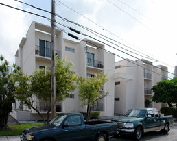 191 SW 12th St Apartments