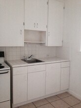 3112 SW 22nd Ter in Miami, FL - Building Photo - Building Photo