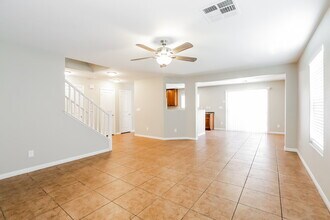 9344 Wild Lariat Ave in Las Vegas, NV - Building Photo - Building Photo