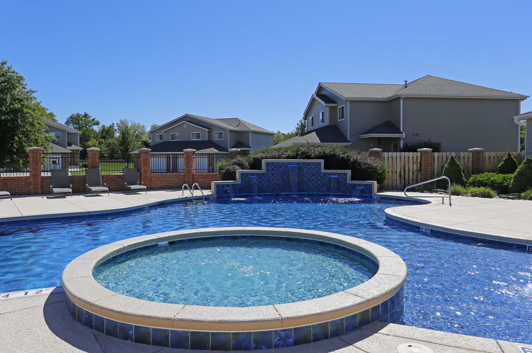 Pebblebrook Apartments in Manhattan, KS - Building Photo