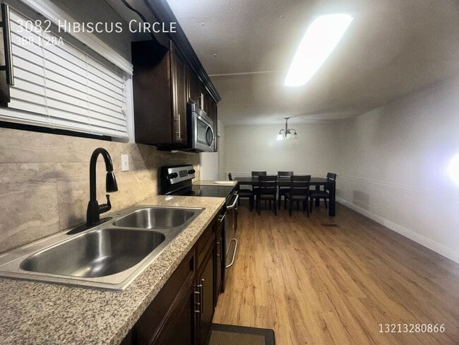 3082 Hibiscus Cir in West Palm Beach, FL - Building Photo - Building Photo