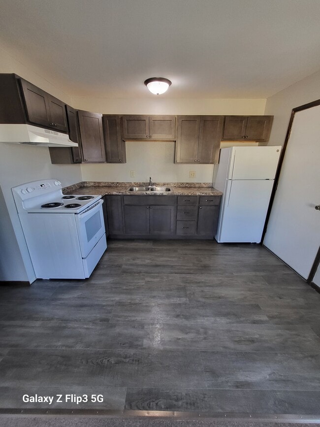 property at 916 Prospect Ave