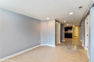 6610 S Rhodes Ave, Unit G in Chicago, IL - Building Photo