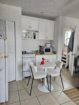 2513 SW 10th St in Miami, FL - Building Photo