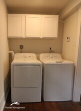 1021 Fremont St in Manhattan, KS - Building Photo - Building Photo