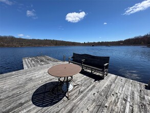 125 Round Lake Rd in Rhinebeck, NY - Building Photo - Building Photo
