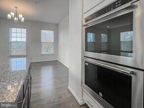 15501 Newtonmore Ln in Upper Marlboro, MD - Building Photo - Building Photo