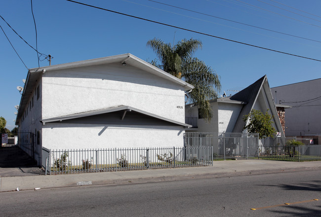 Masoner Apartments in Bell, CA - Foto de edificio - Building Photo