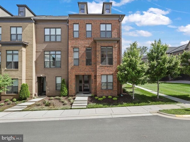 12293 Sessile Commons in Fairfax, VA - Building Photo - Building Photo
