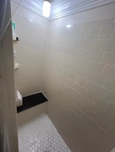 35300 Woodward Ave, Unit Apt 202 in Birmingham, MI - Building Photo - Building Photo