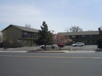 2501 G St in Sparks, NV - Foto de edificio