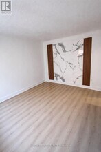 1024 King St E in Hamilton, ON - Building Photo - Building Photo