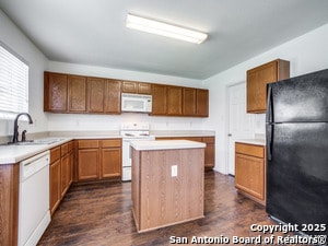 7843 Oakdale in San Antonio, TX - Building Photo - Building Photo