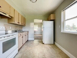 2017 E 24th St in Muncie, IN - Building Photo - Building Photo