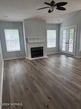 2802 Mulberry Ln-Unit -F in Greenville, NC - Foto de edificio - Building Photo