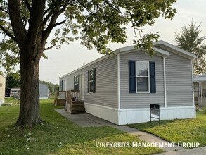 Saginaw Villas in Saginaw, MI - Foto de edificio - Building Photo