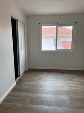 5543 N Magnolia Dr in San Bernardino, CA - Foto de edificio - Building Photo
