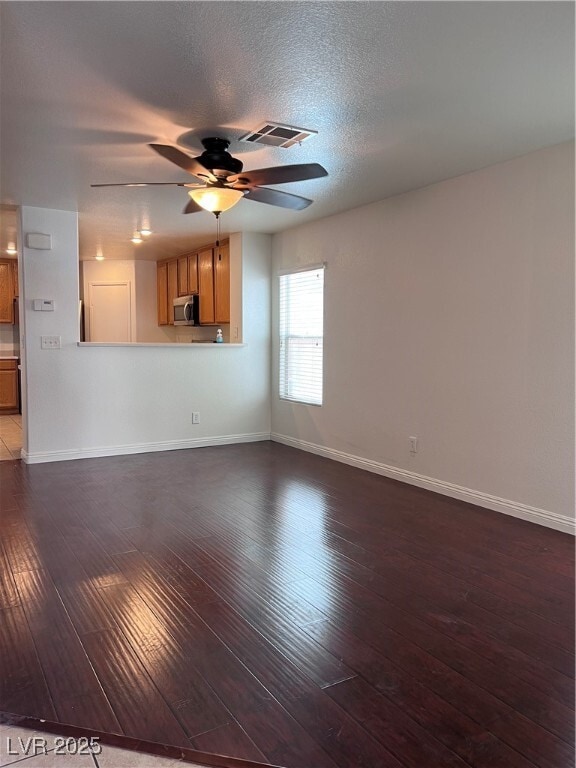 677 Jewel Tower St in Las Vegas, NV - Building Photo - Building Photo