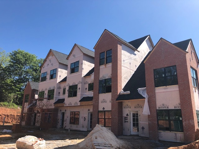 Glenn Hill Condominiums in Auburn, AL - Building Photo