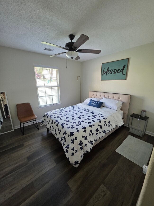 property at 73 Cinnamon Dr